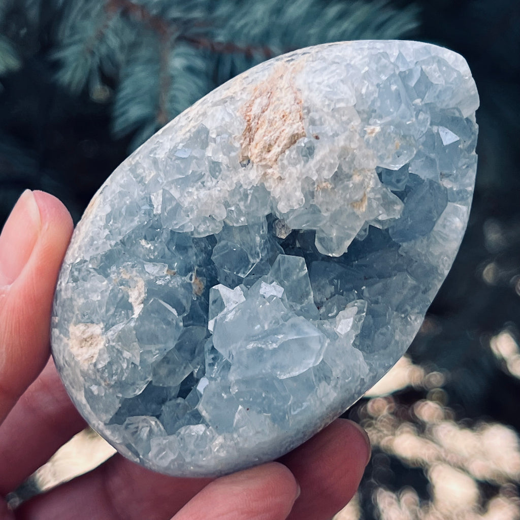 Ou geoda celestit /celestina model 65, druzy.ro, cristale 3