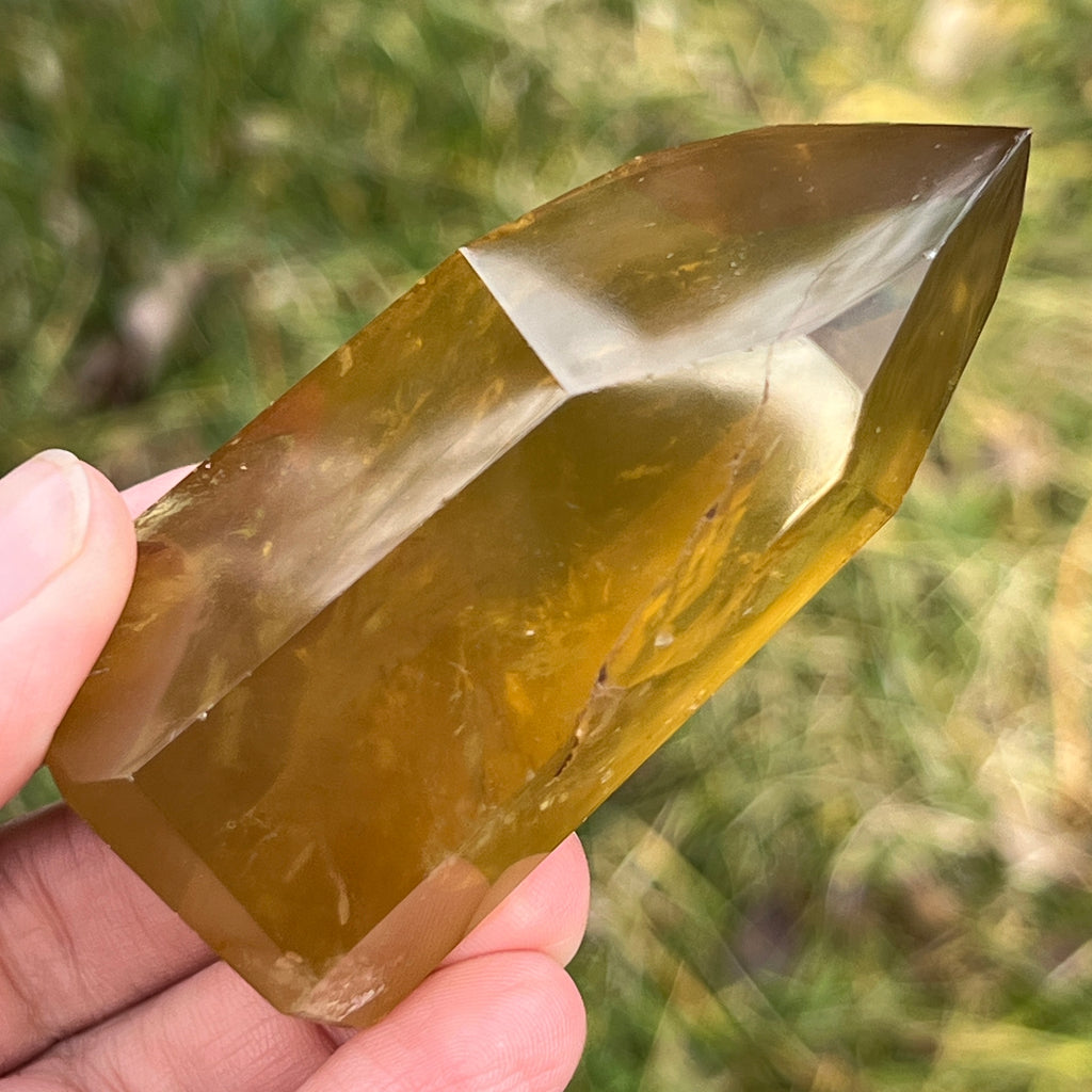 Obelisc citrin Brazilia calitate Extra AAA model 4, pietre semipretioase - druzy.ro 11 