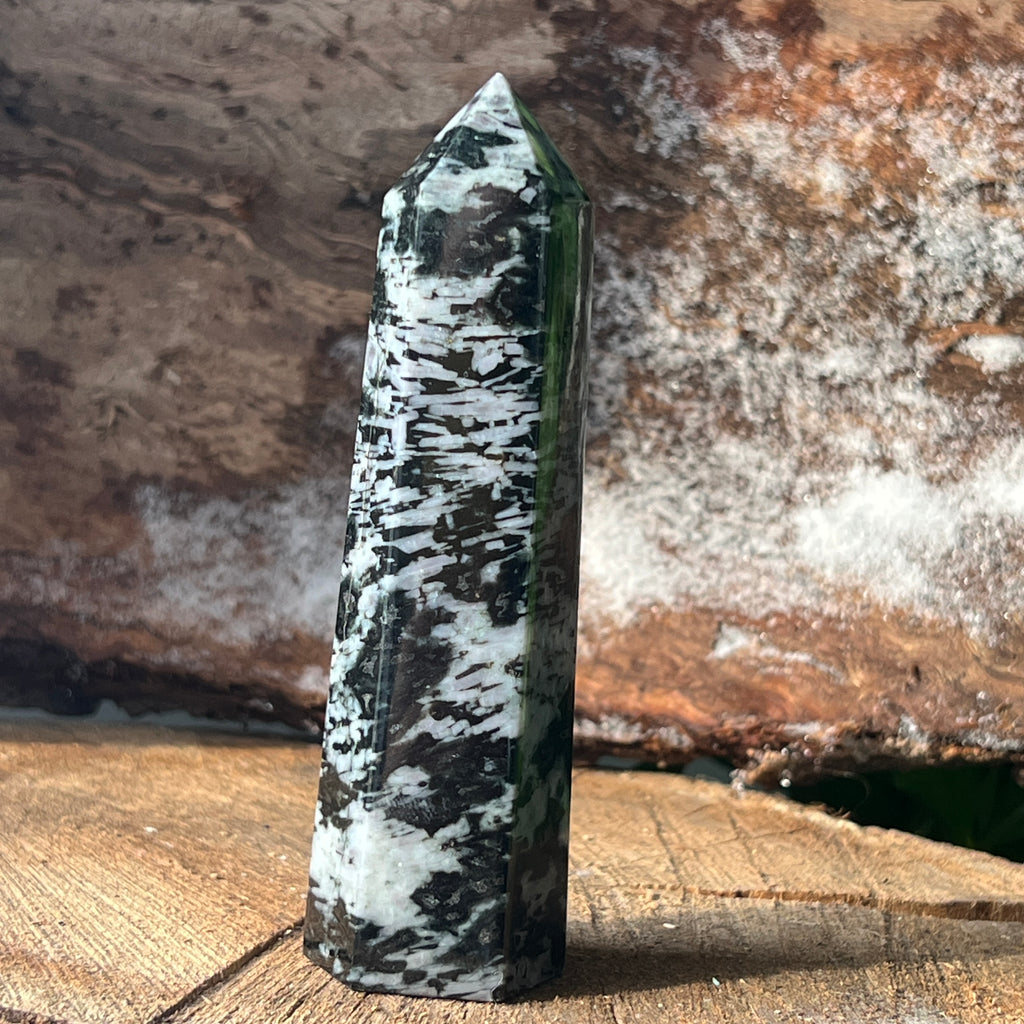 Obelisc merlinit model 3, pietre semipretioase - druzy.ro 7 