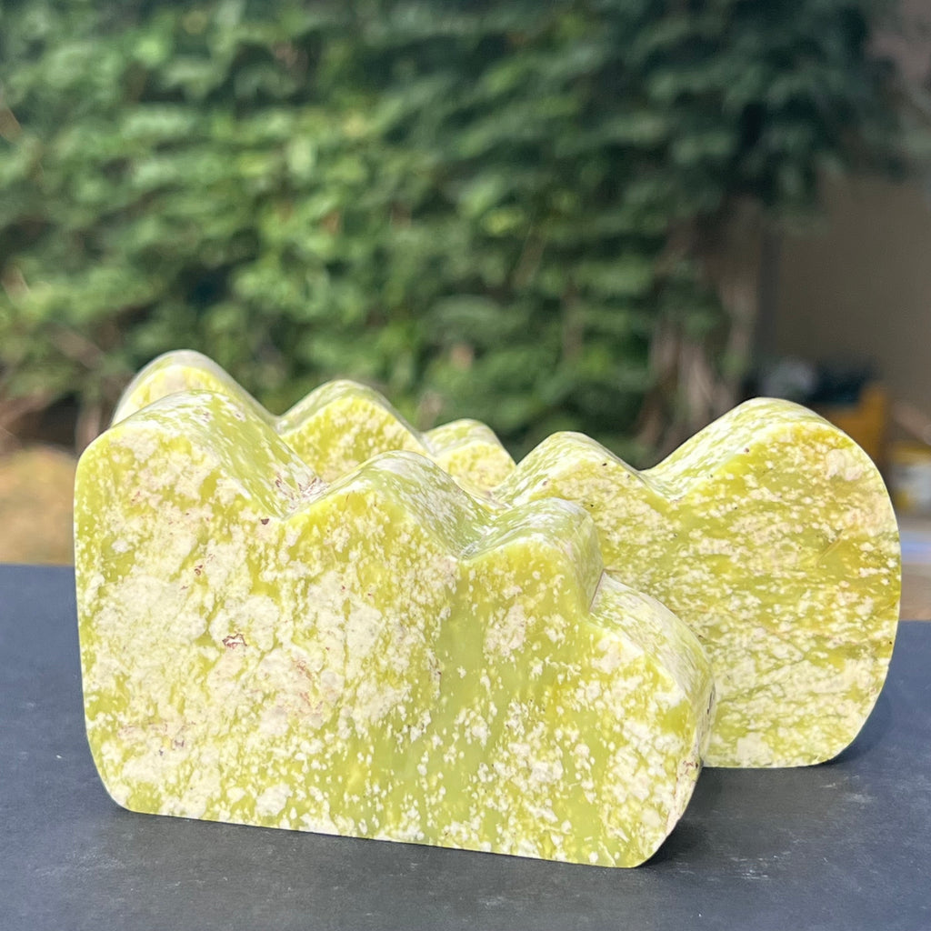 Serpentin forma nor 11*5*2 cm, druzy.ro, cristale 5