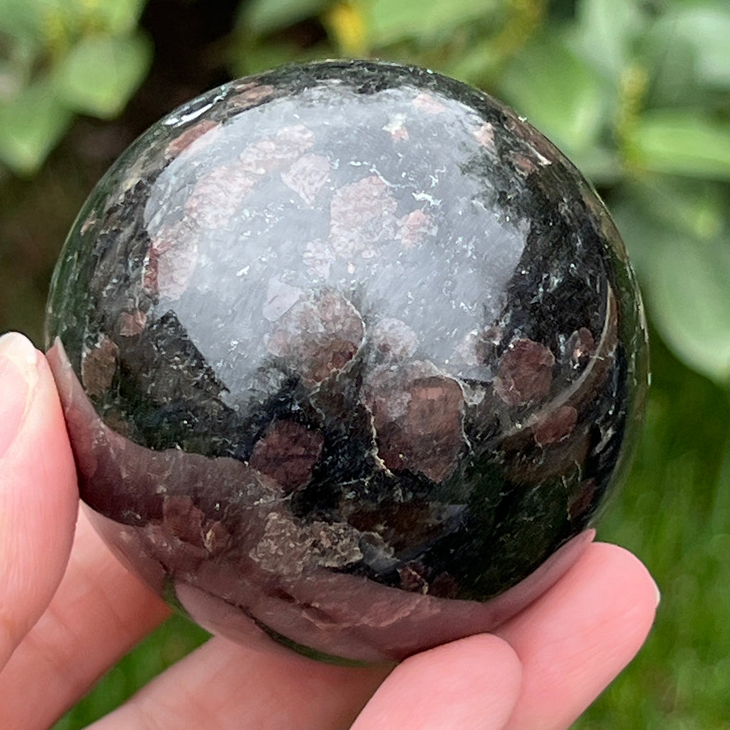 Sfera turmalina neagra cu granat model 2, pietre semipretioase - druzy.ro 5 