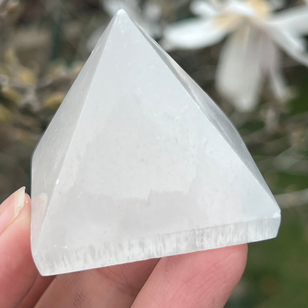 Piramida selenit 4.5 cm, pietre semipretioase - druzy.ro 2 