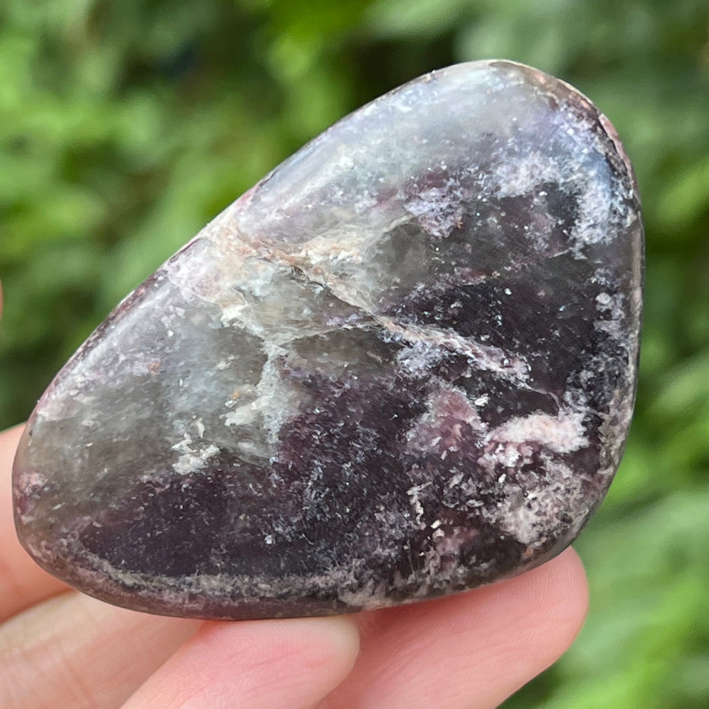 Lepidolit palmstone m2, druzy.ro, cristale 4