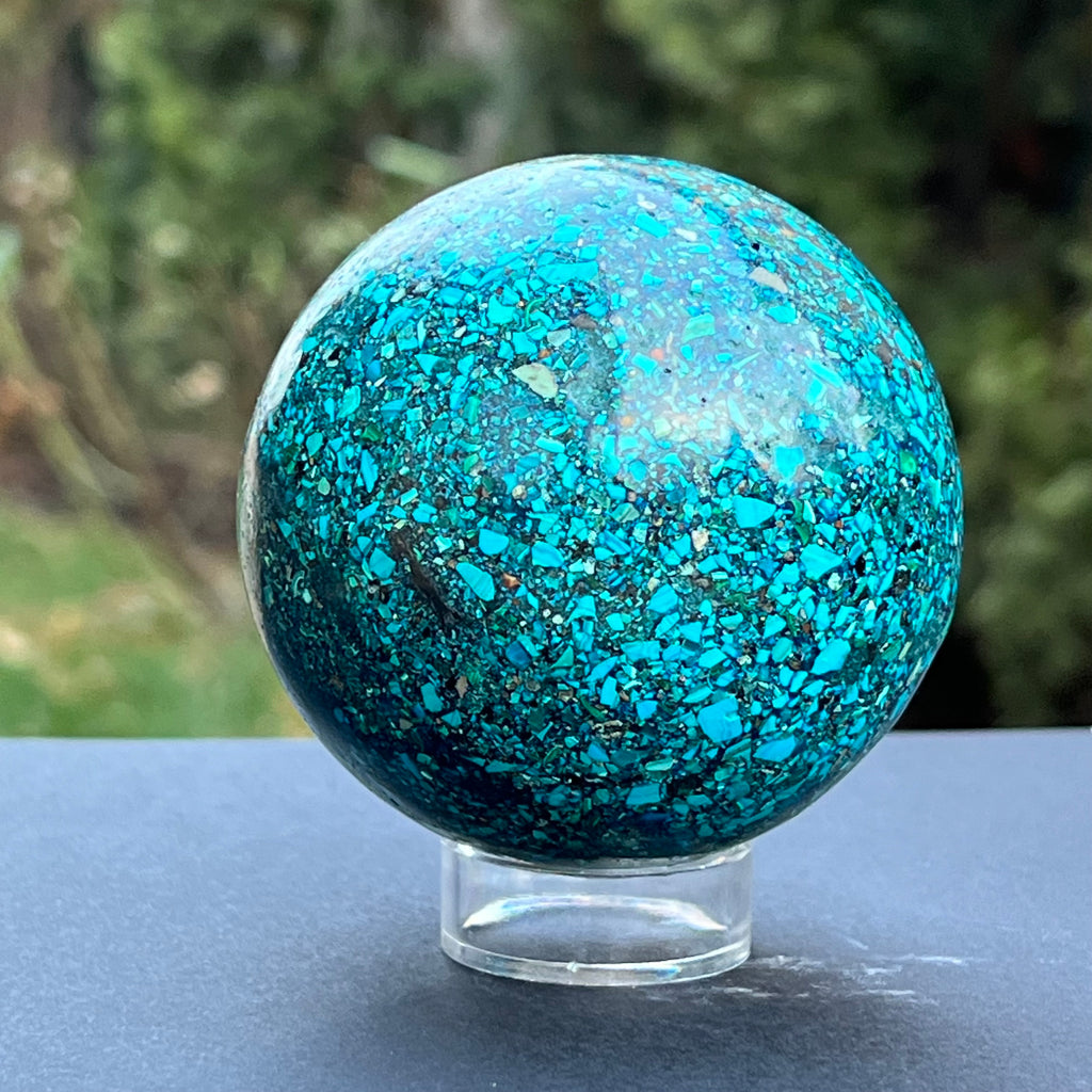 Sfera 7.4 cm fragmente Crisocola in rasina model 1, druzy.ro, cristale 1