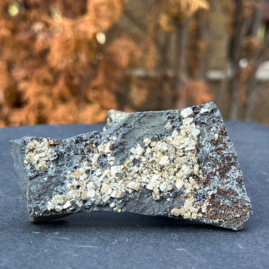 Shungit cu pirita model 2, druzy.ro, cristale 1