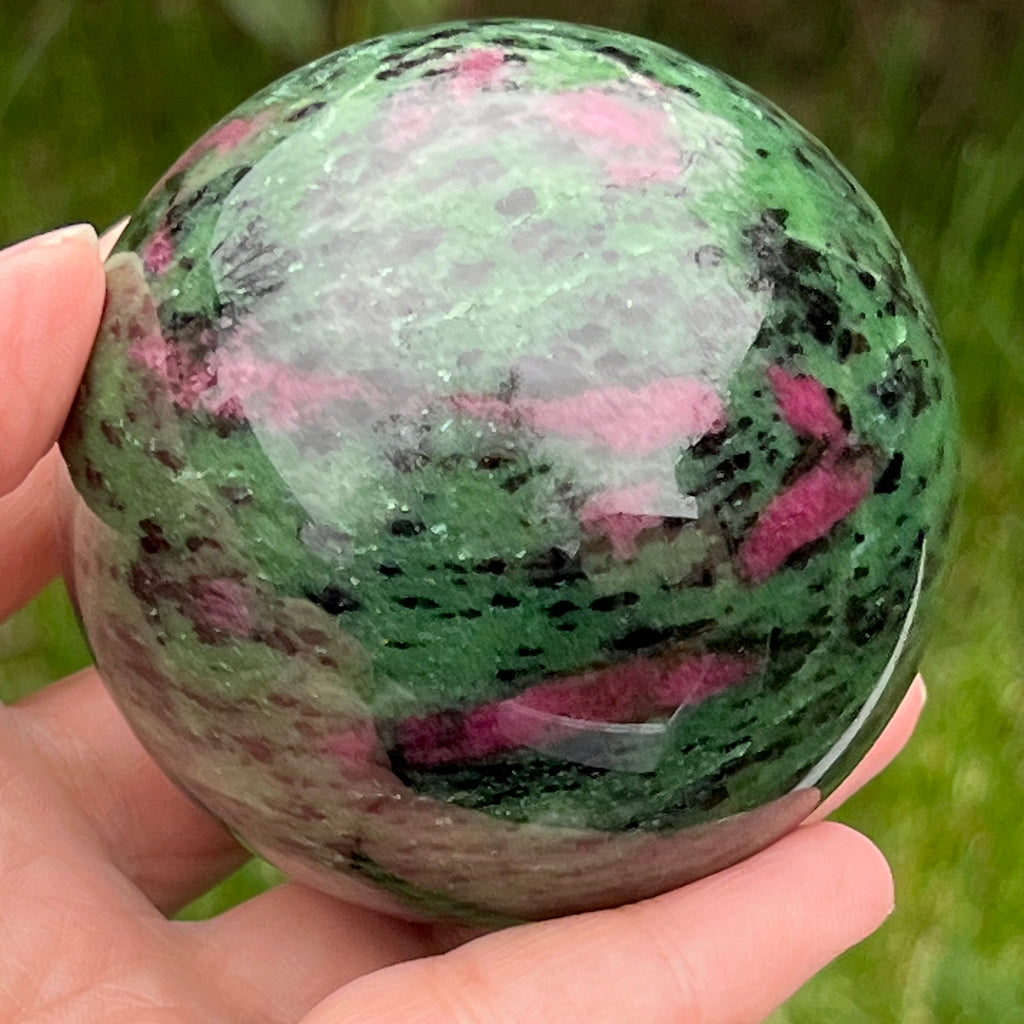 Sfera rubin in zoisit model 4, pietre semipretioase - druzy.ro 1 