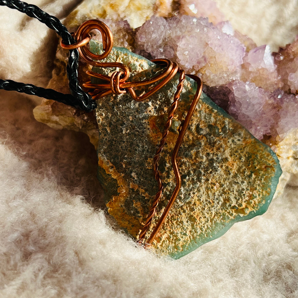 Colier pandantiv crisopraz in cupru/artistic wire model 2, druzy.ro, cristale 4