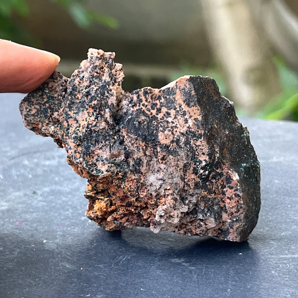 Cluster malachit | Model 1, pietre semipretioase - druzy.ro 3 