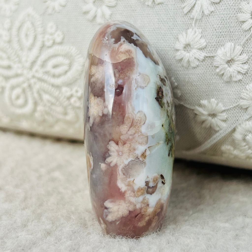 Agat coral floare din Madagascar model 2, druzy.ro, cristale 3