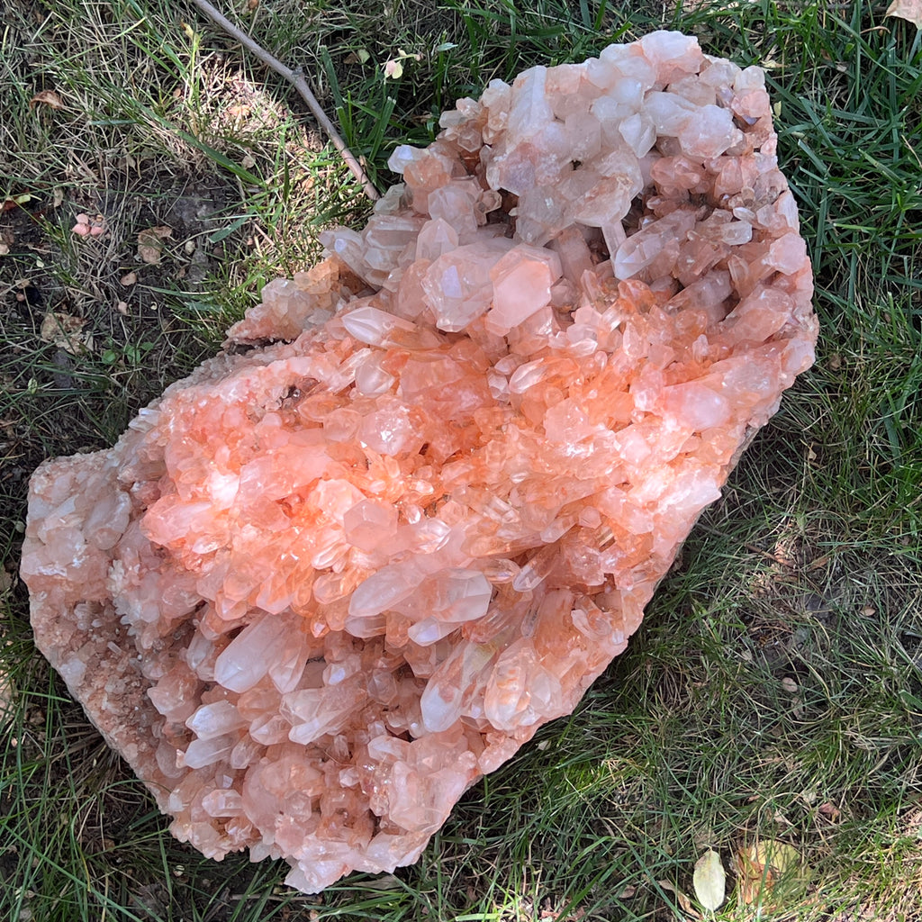 Cluster cuart rosu hematoid | Model XL4, pietre semipretioase - druzy.ro 15 