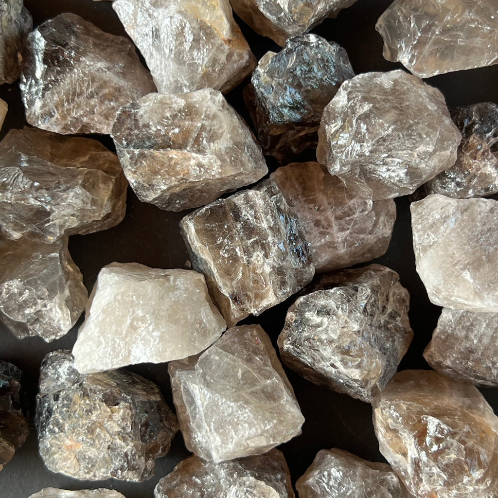 Cuart fumuriu piatra bruta, pietre semipretioase - druzy.ro 1