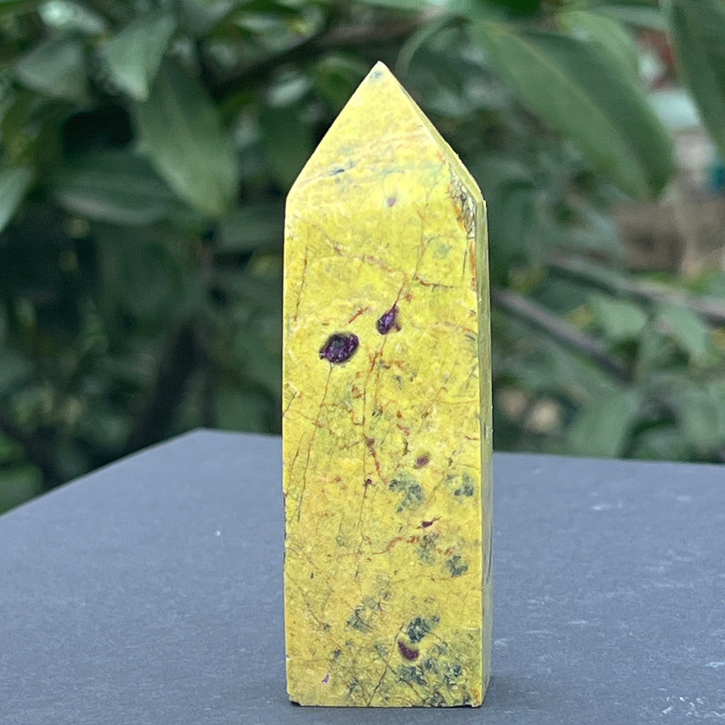 Obelisc atlantisit (stichtit, serpentin) model 3, pietre semipretioase - druzy.ro 2 