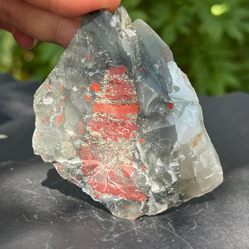 Seftonit piatra sangelui bruta model 7, pietre semipretioase - druzy.ro 5