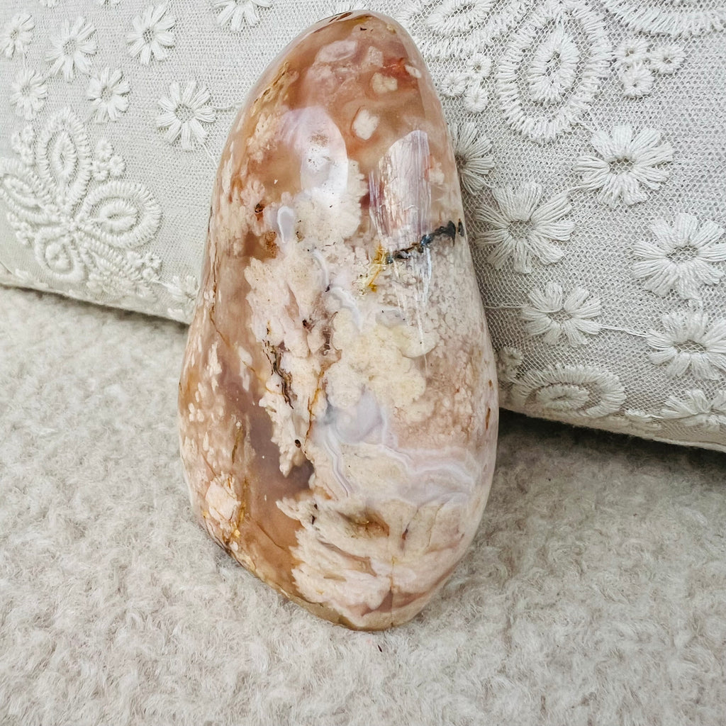 Agat coral floare structura forma libera model 7, druzy.ro, cristale 2