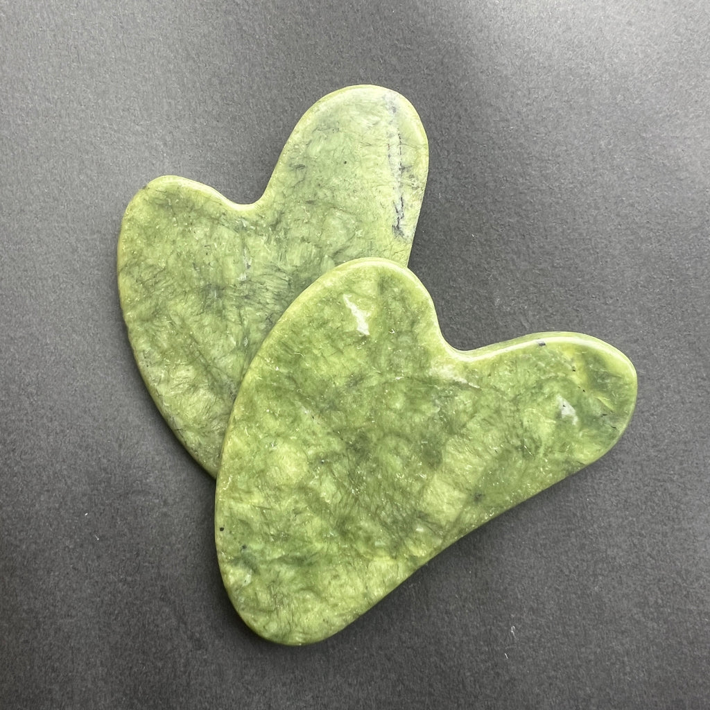 Piatra Gua Sha jad verde, pietre semipretioase - druzy.ro 2 