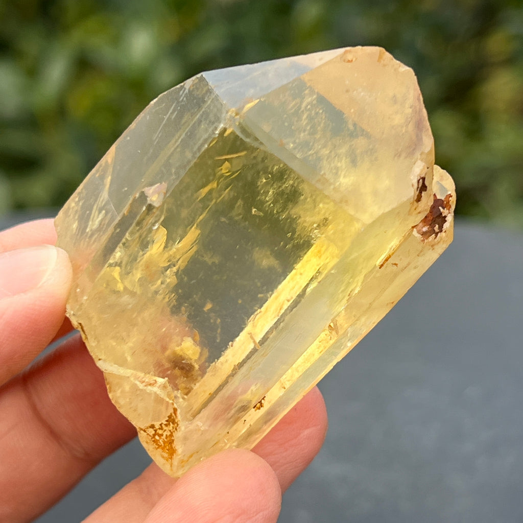 Varf citrin mina Luena, Congo model 20, pietre semipretioase - druzy.ro 2 