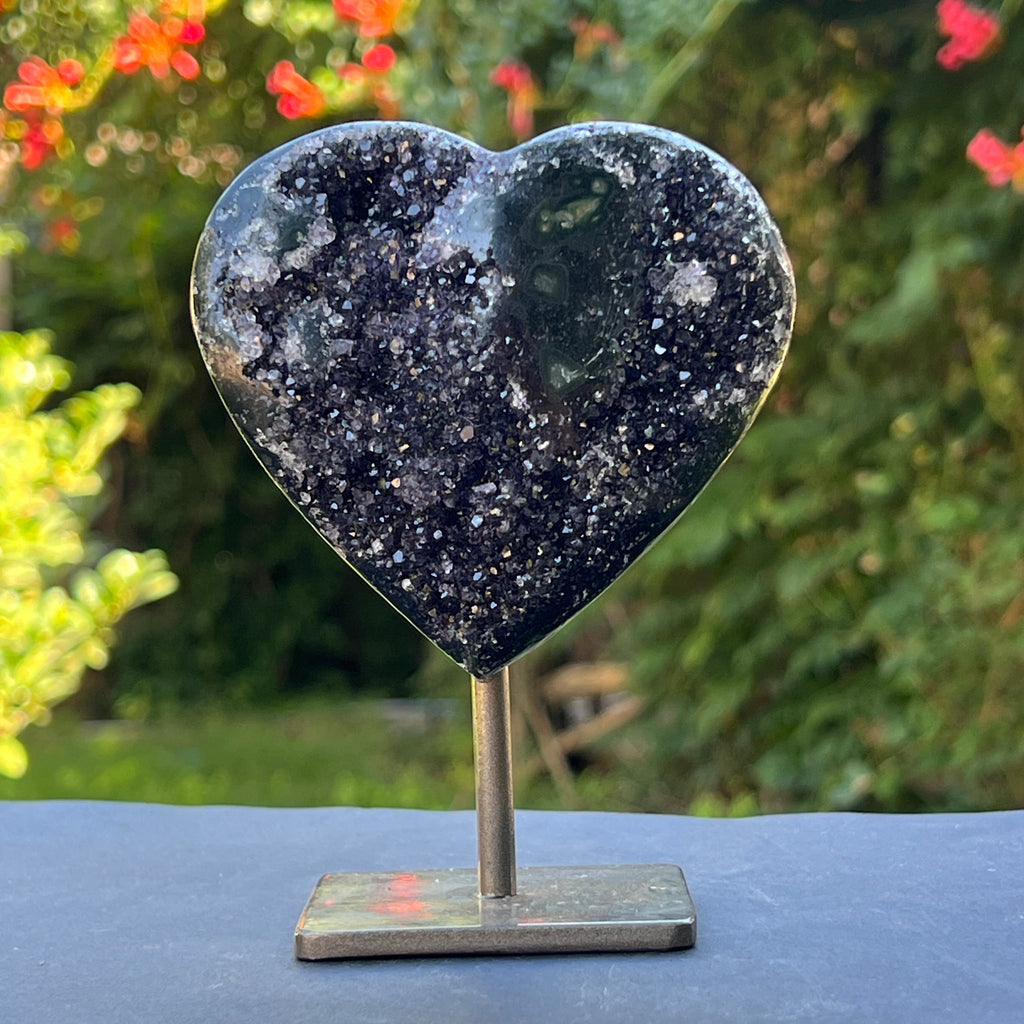 Inima ametist stand model 6, calitate +AAA, geoda ametist Urguay, pietre semipretioase - druzy.ro 4 