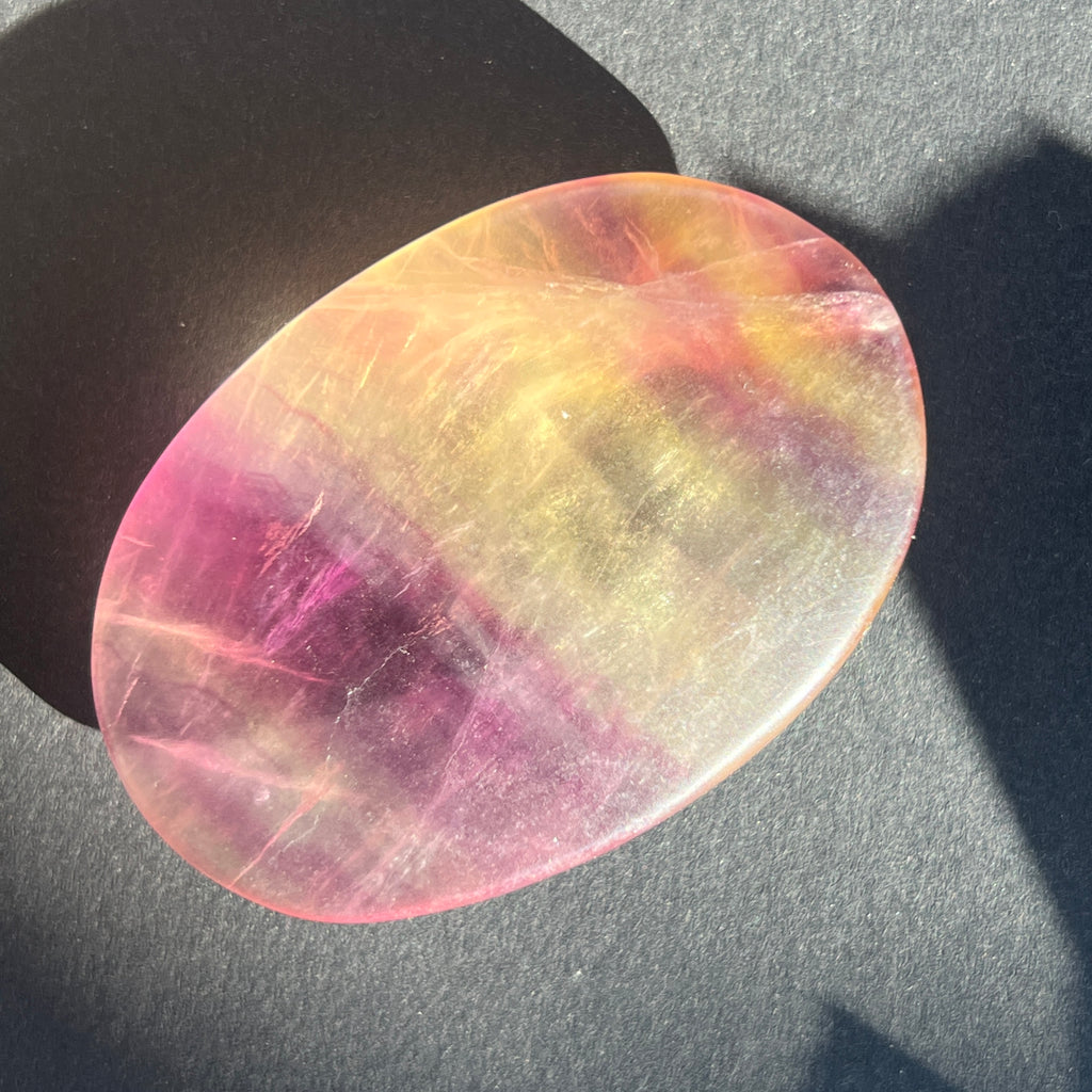 Palmstone fluorit din Provincia Zhejiang, China model 3, pietre semipretioase - druzy.ro 1 