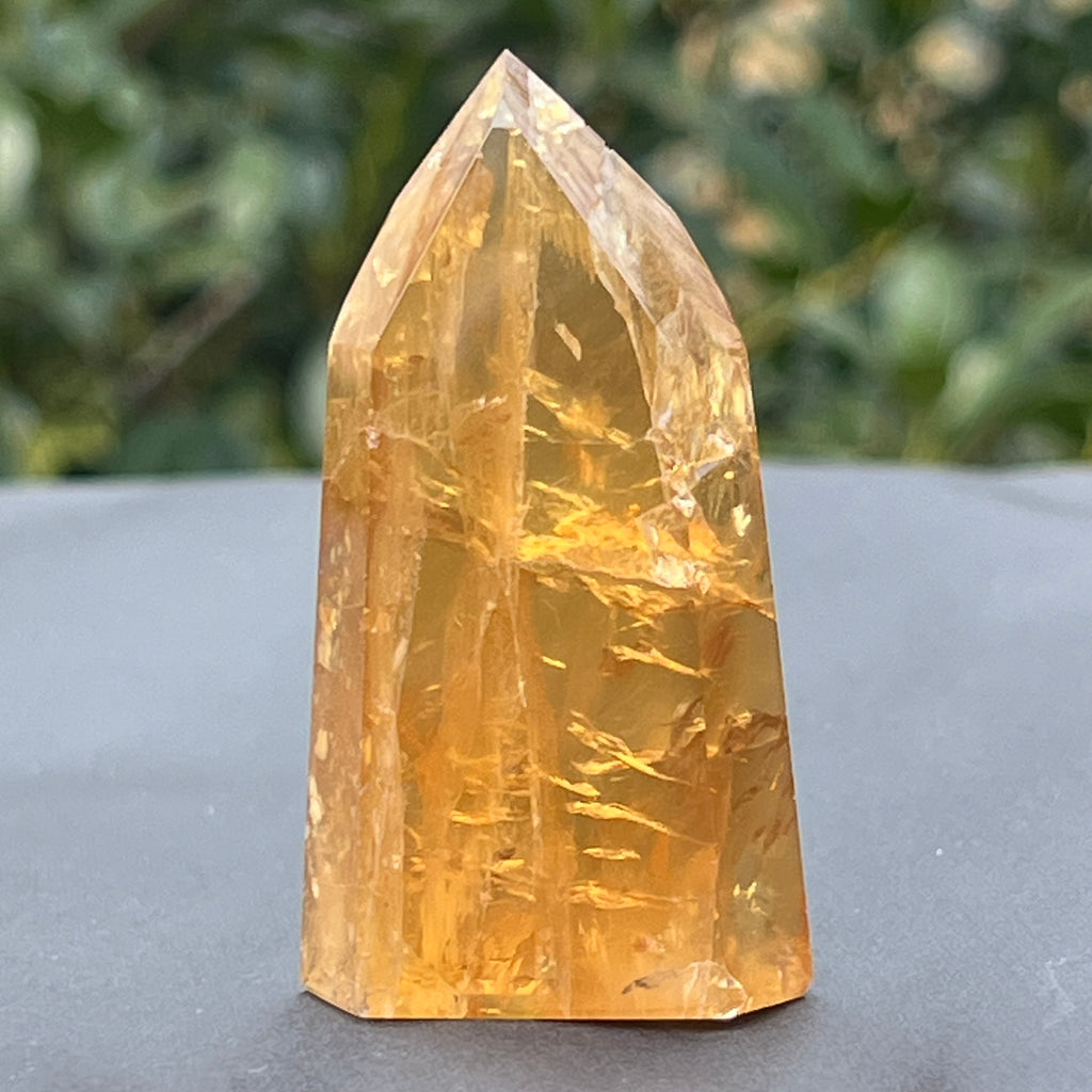Obelisc citrin Brazilia calitate Extra AAA model 13, pietre semipretioase - druzy.ro 1 
