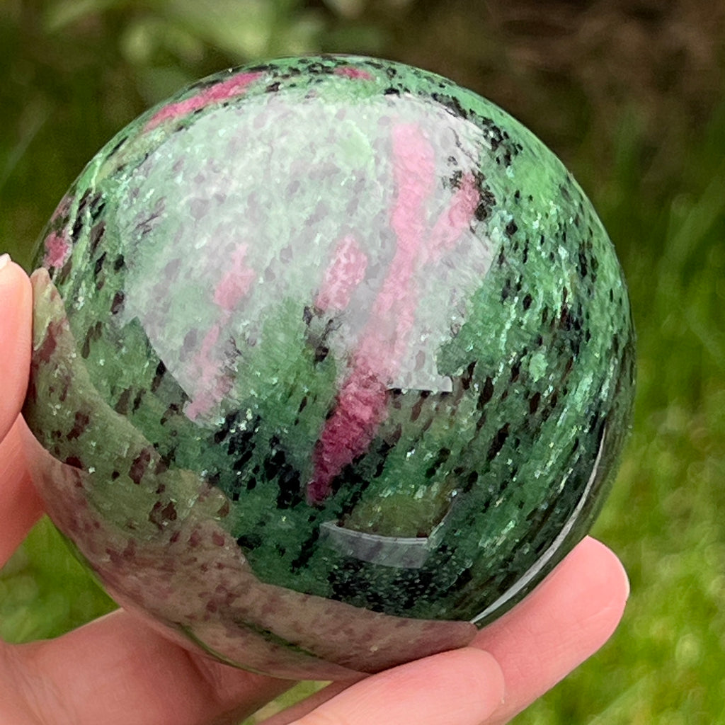 Sfera rubin in zoisit model 4, pietre semipretioase - druzy.ro 10 