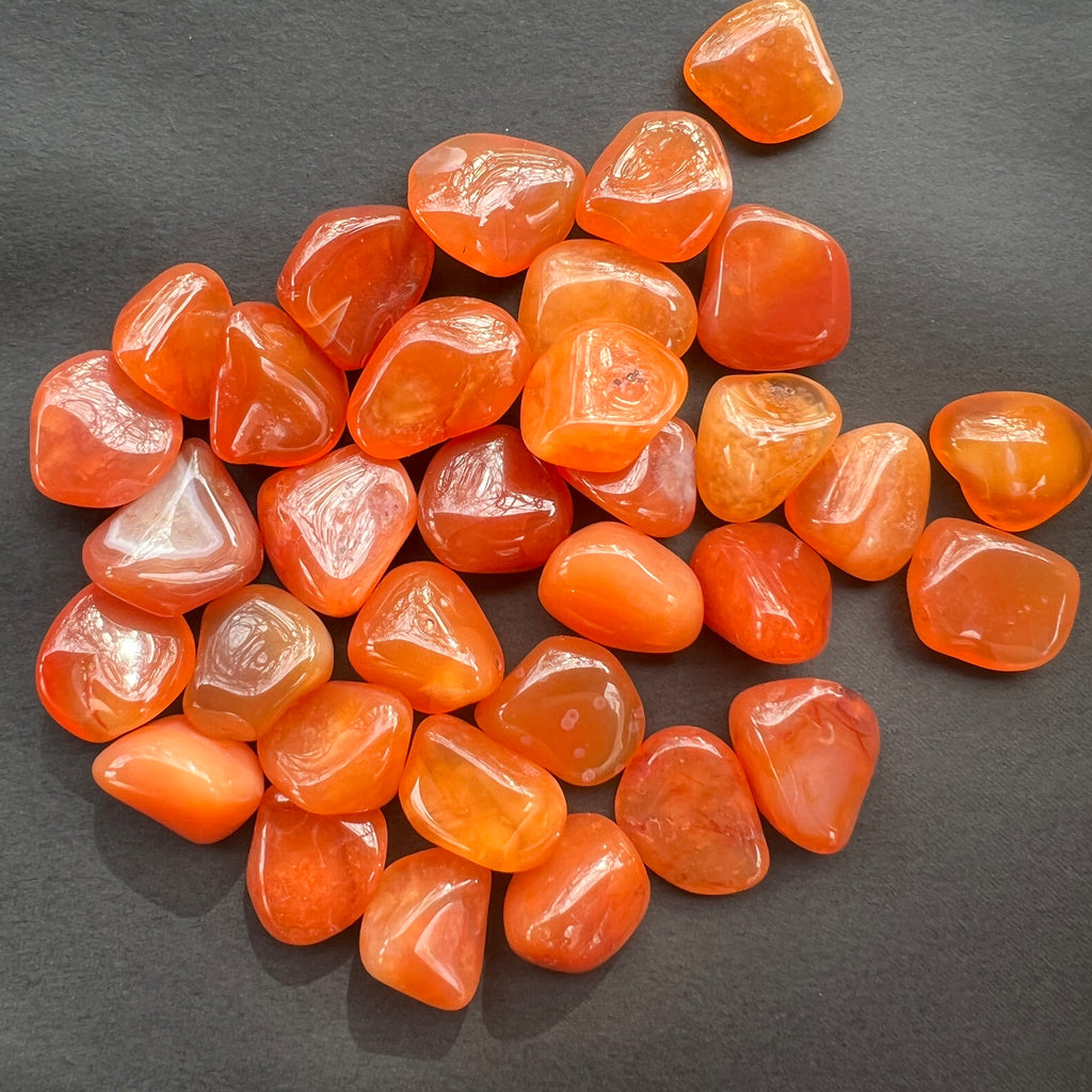 Carneol piatra rulata model 3, pietre semipretioase - druzy.ro 3 