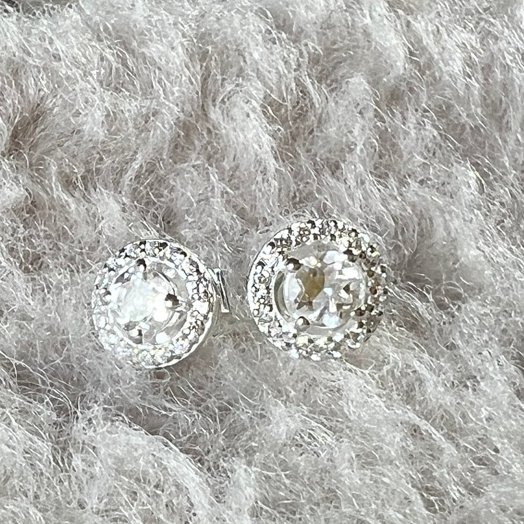 Cercei stud cuart, topaz alb 6 mm, druzy.ro, pietre semipretioase 2