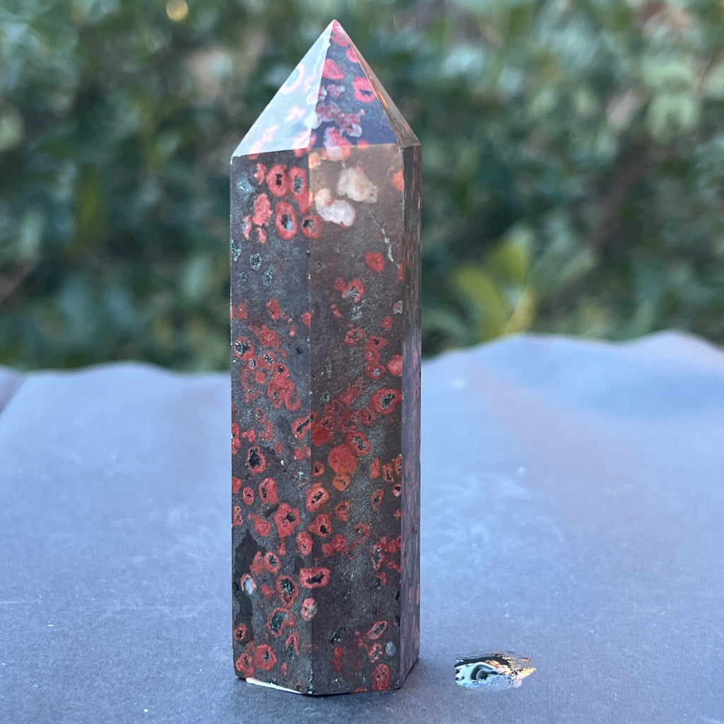 Obelisc jasp floare de prun m1, pietre semipretioase - druzy.ro 1 