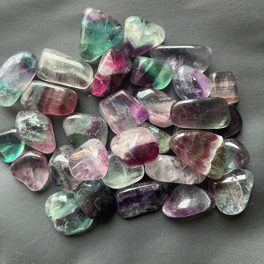 Fluorit piatra rulata mini calitate AAA, pietre semipretioase - druzy.ro 2 