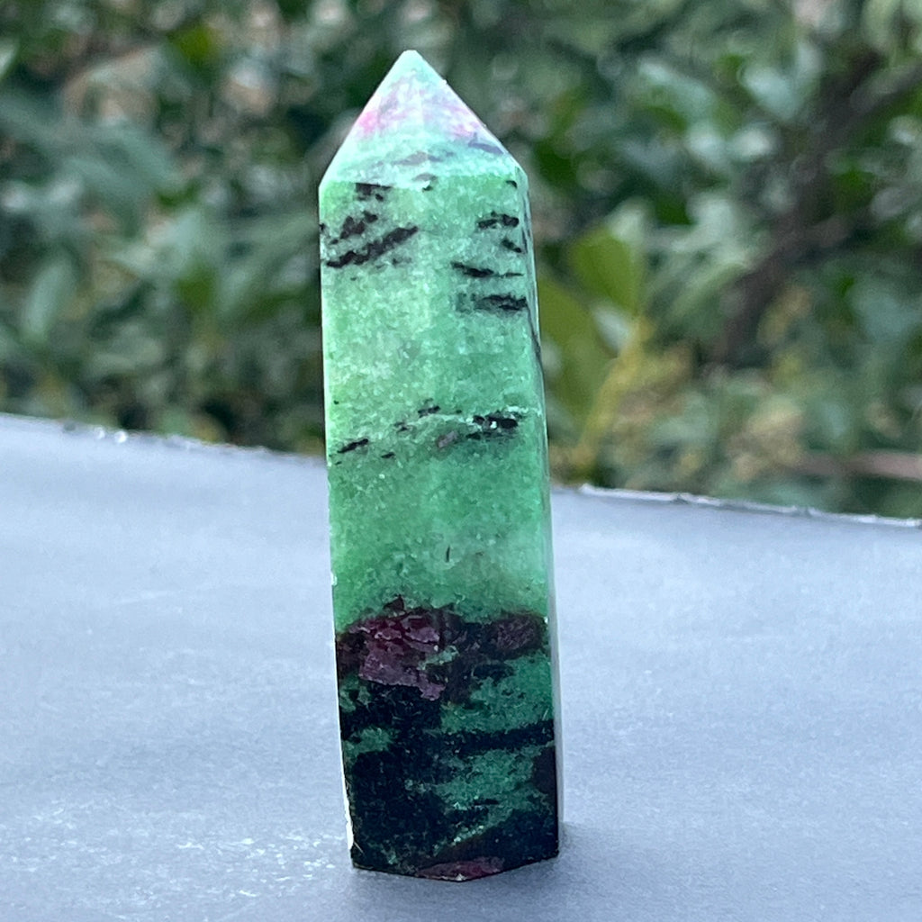 Obelisc rubin in zoisit model 8, pietre semipretioase - druzy.ro 1 
