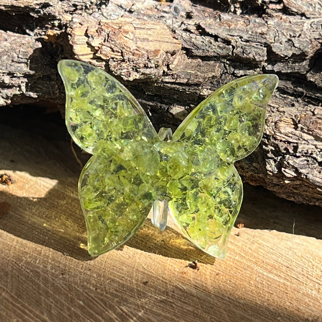 Brosa Butterfly peridot Essence, druzy.ro, pietre semipretioase 1