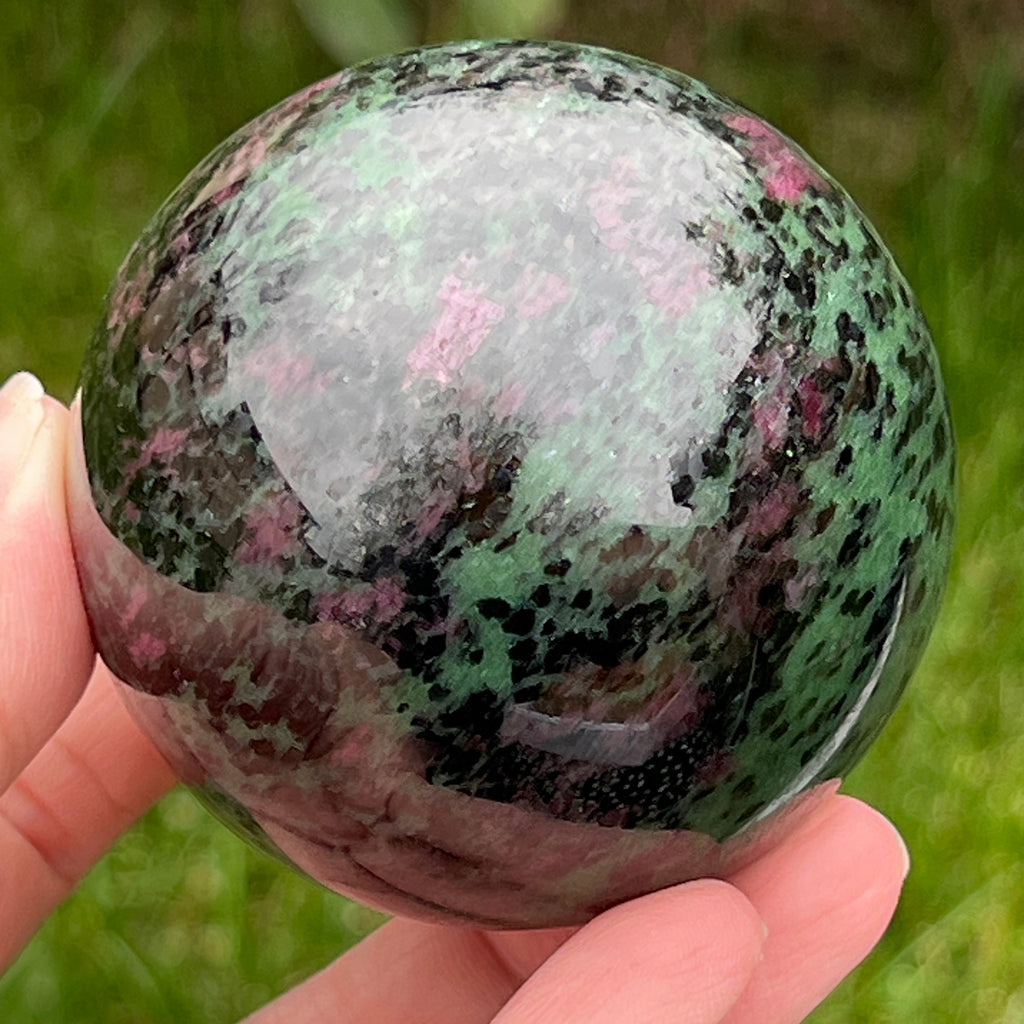 Sfera rubin in zoisit model 2, pietre semipretioase - druzy.ro 10 
