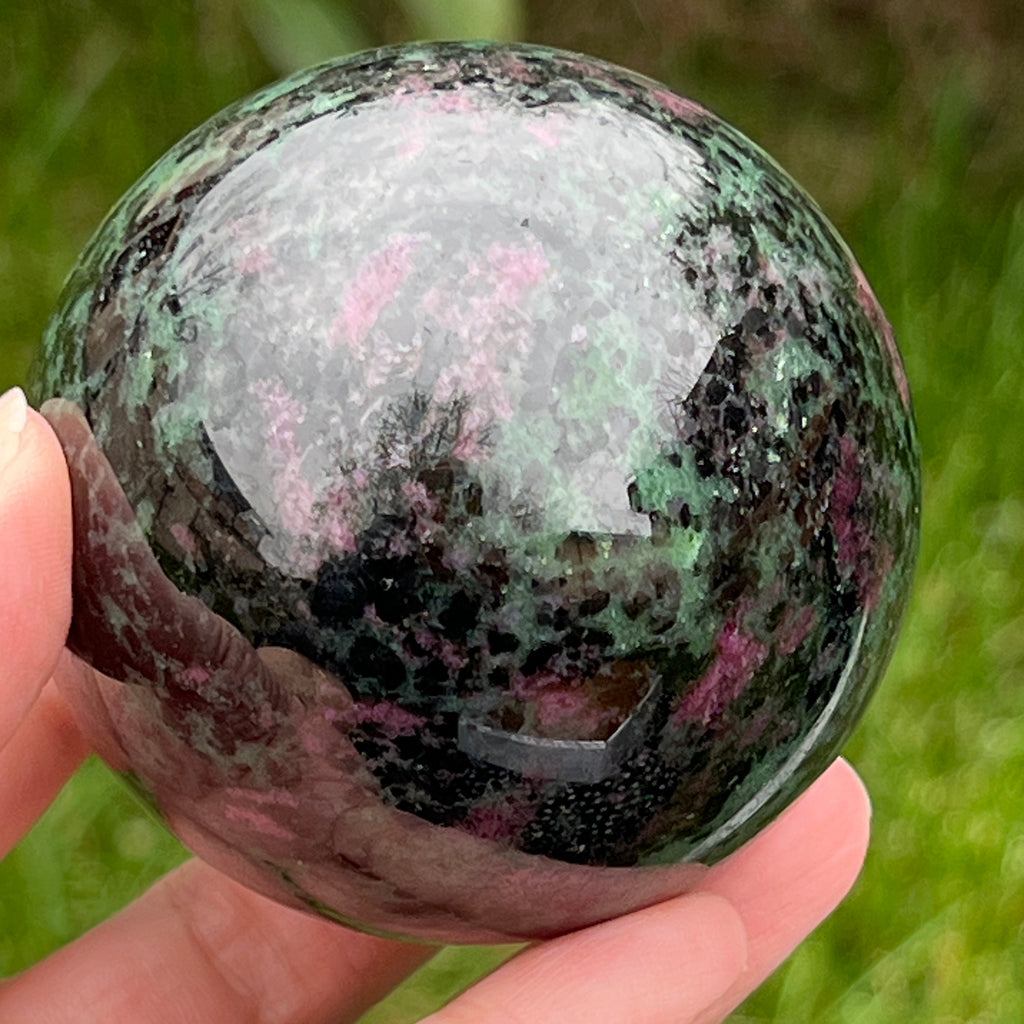 Sfera rubin in zoisit model 2, pietre semipretioase - druzy.ro 11 