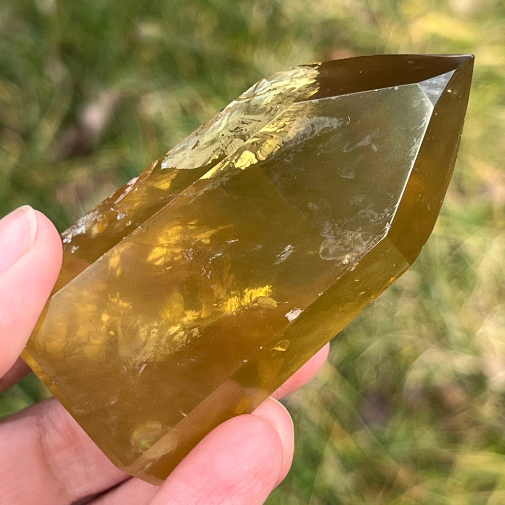 Obelisc citrin Brazilia calitate Extra AAA model 4, pietre semipretioase - druzy.ro 16 