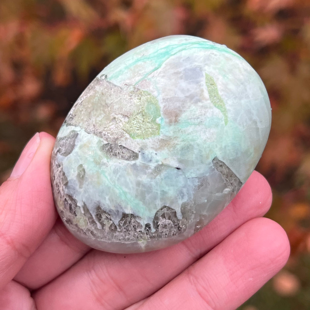 Palmstone piatra lunii cu garnierit m9, druzy.ro, cristale 3
