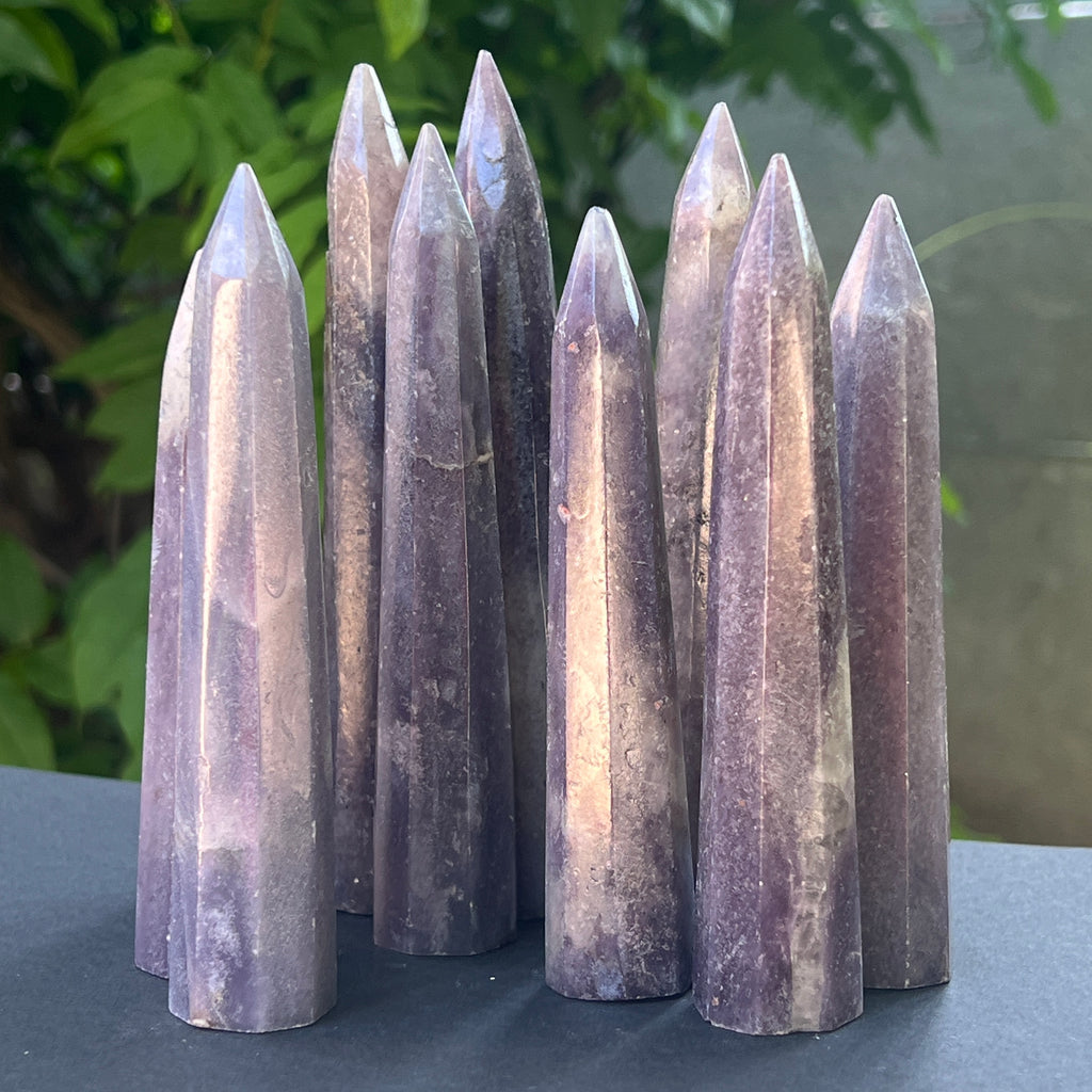 Obelisc lepidolit conic, pietre semipretioase - druzy.ro 1 