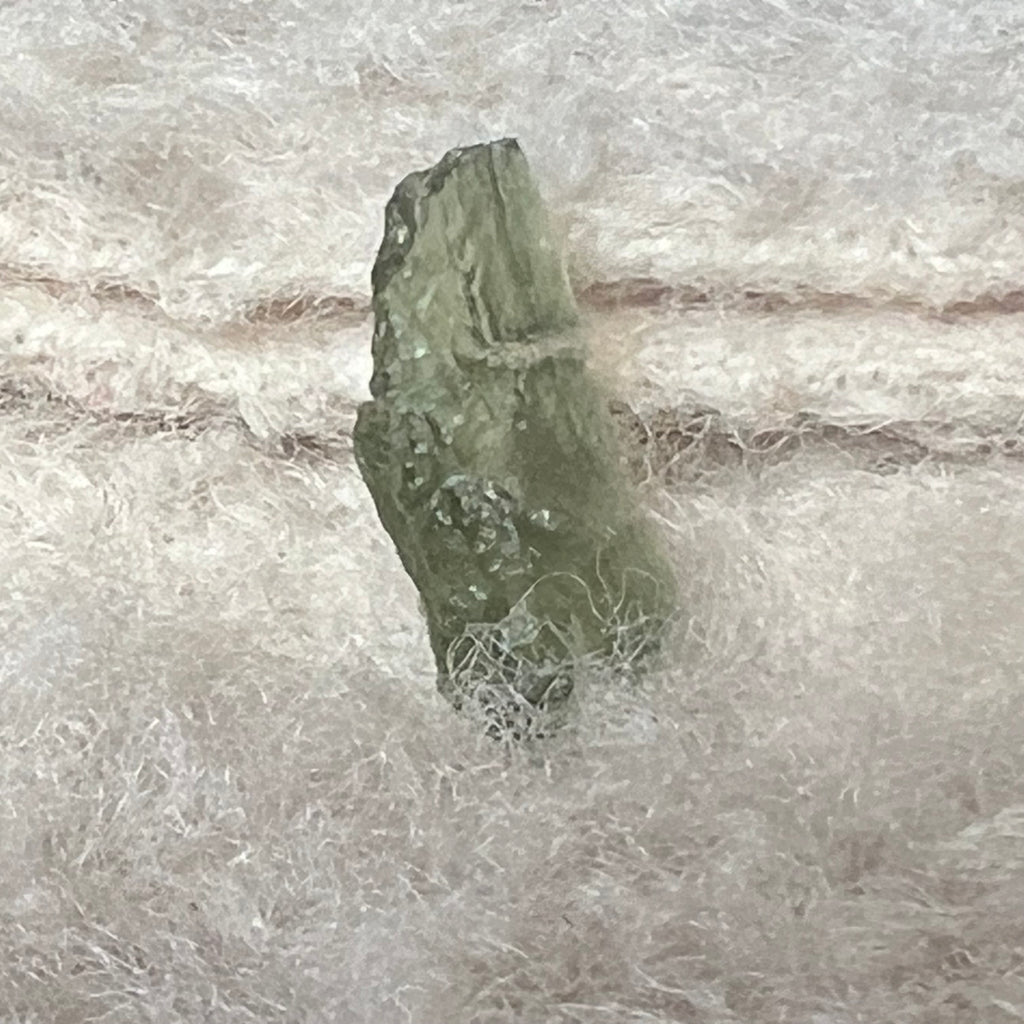 Moldavit piatra bruta model 2A/2, druzy.ro, cristale 1