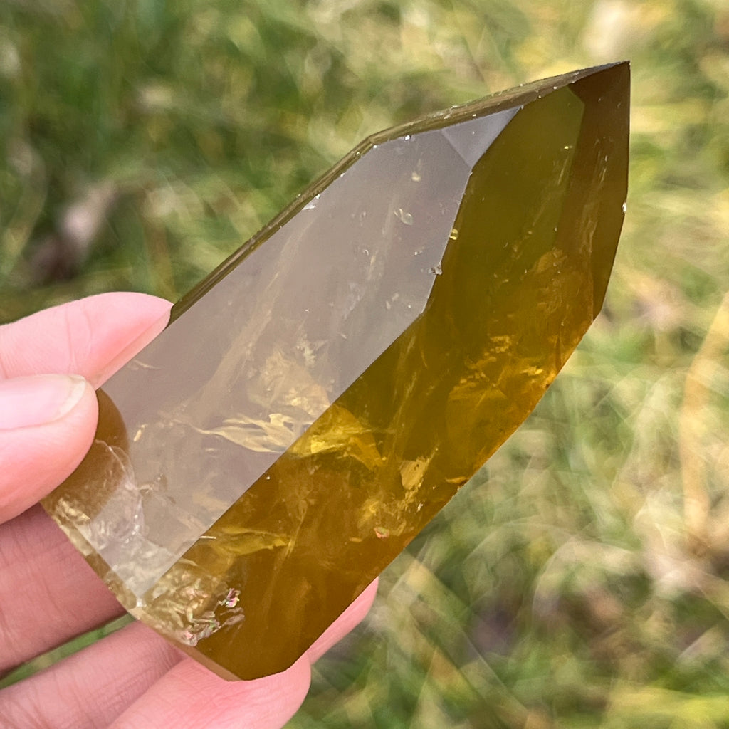 Obelisc citrin Brazilia calitate Extra AAA model 4, pietre semipretioase - druzy.ro 9 