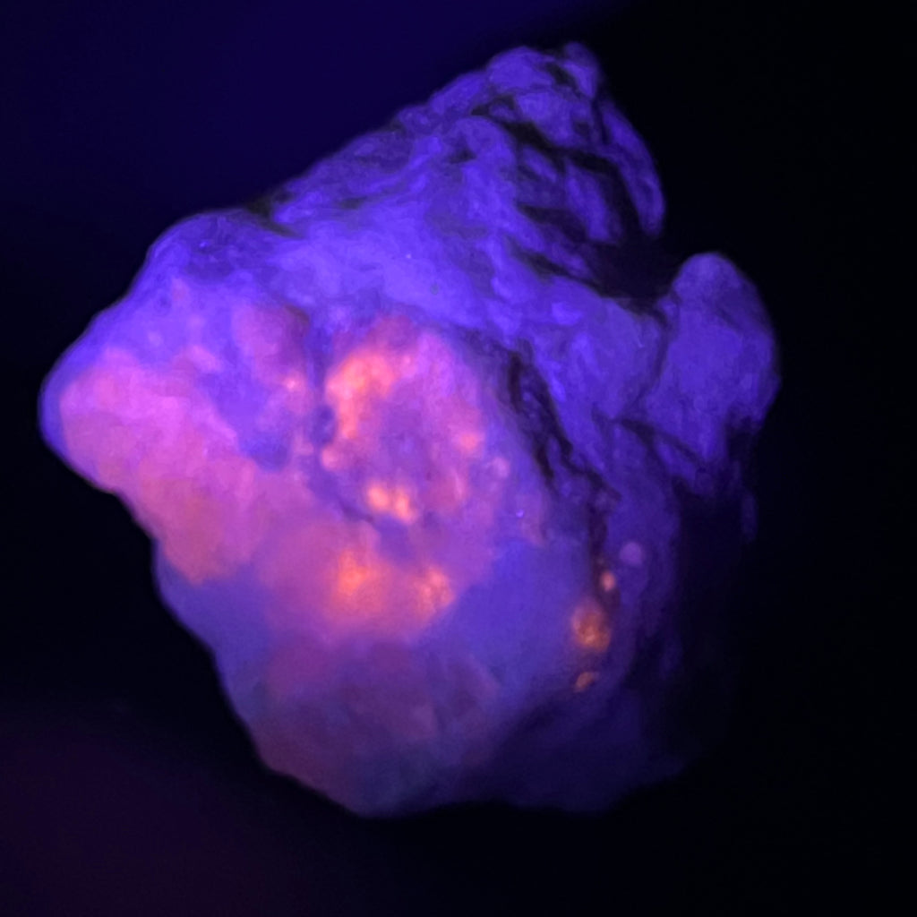 Hackmanit mov Uv reactive piatra bruta m9, druzy.ro, pietre semipretioase 1