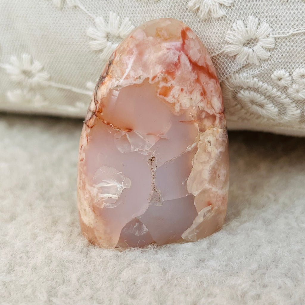 Agat coral floare mini structura forma libera model 4, druzy.ro, cristale 2