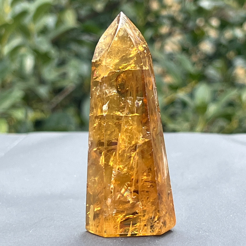 Obelisc citrin Brazilia calitate Extra AAA model 17, pietre semipretioase - druzy.ro 1 