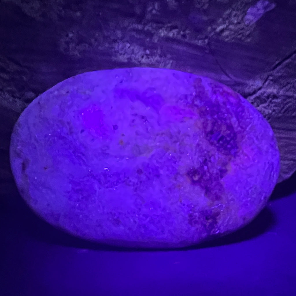 Palmstone hackmanit Uv reactive m3, pietre semipretioase - druzy.ro 1 