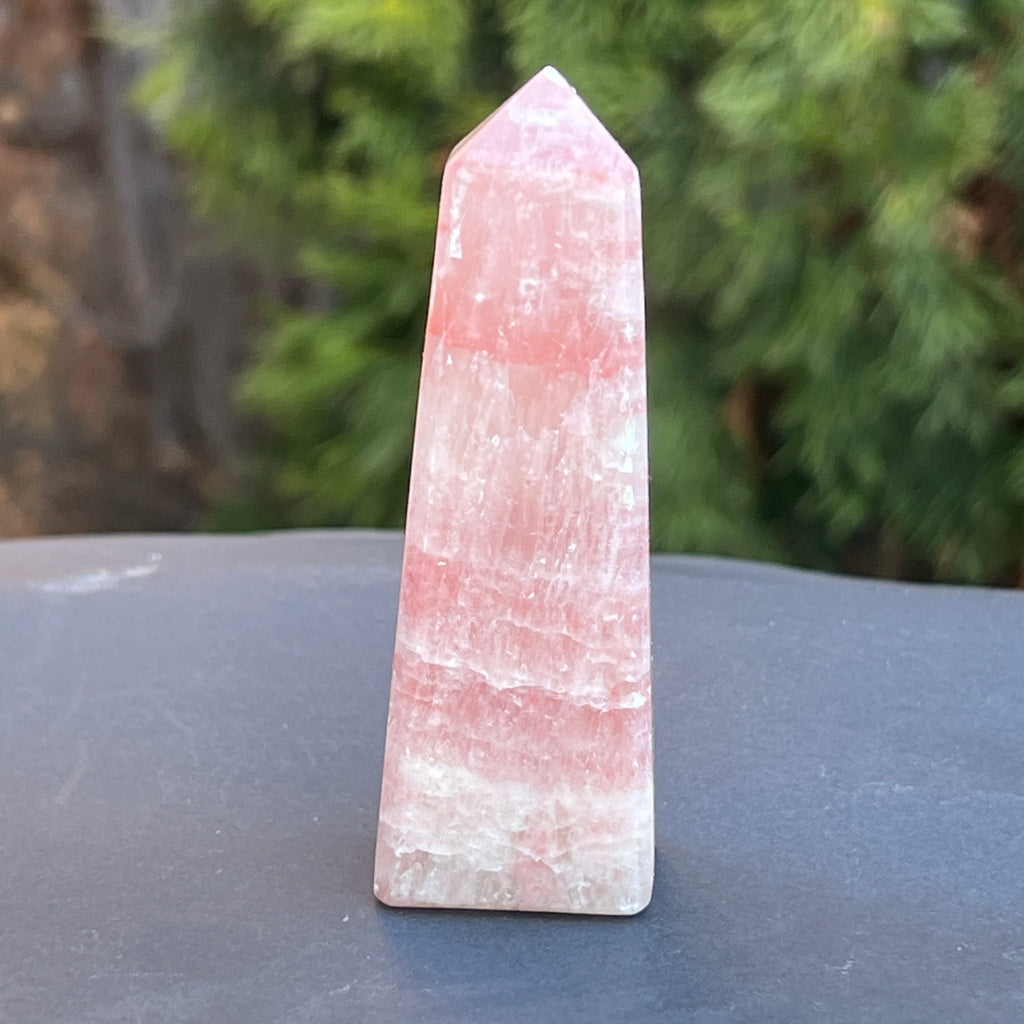 Obelisc calcit roz model 1, pietre semipretioase - druzy.ro 5 