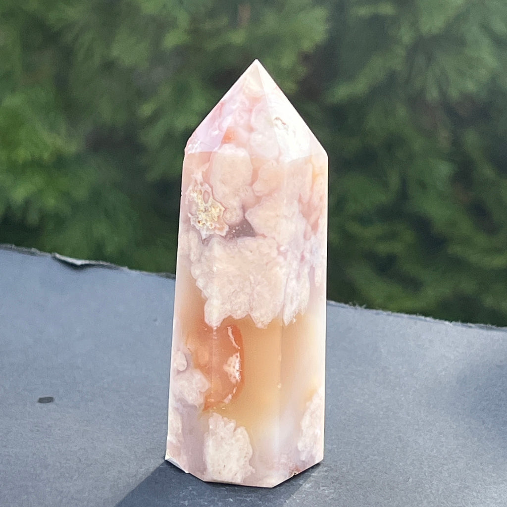 Obelisc agat coral floare model 1, pietre semipretioase - druzy.ro 1 