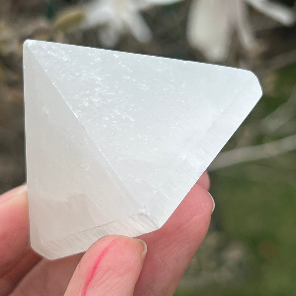 Piramida selenit 4.5 cm, pietre semipretioase - druzy.ro 3 