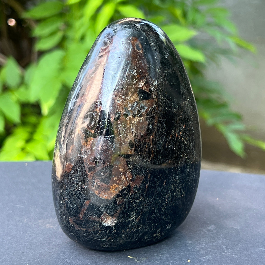 Turmalina neagra structura forma libera model 4a/4 din Madagascar, pietre semipretioase - druzy.ro 3 