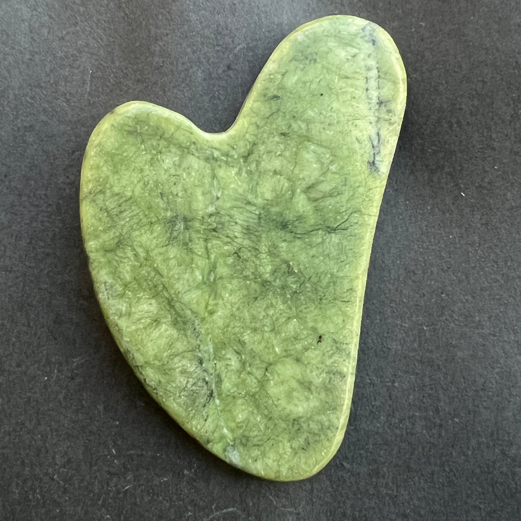 Piatra Gua Sha jad verde, pietre semipretioase - druzy.ro 5 