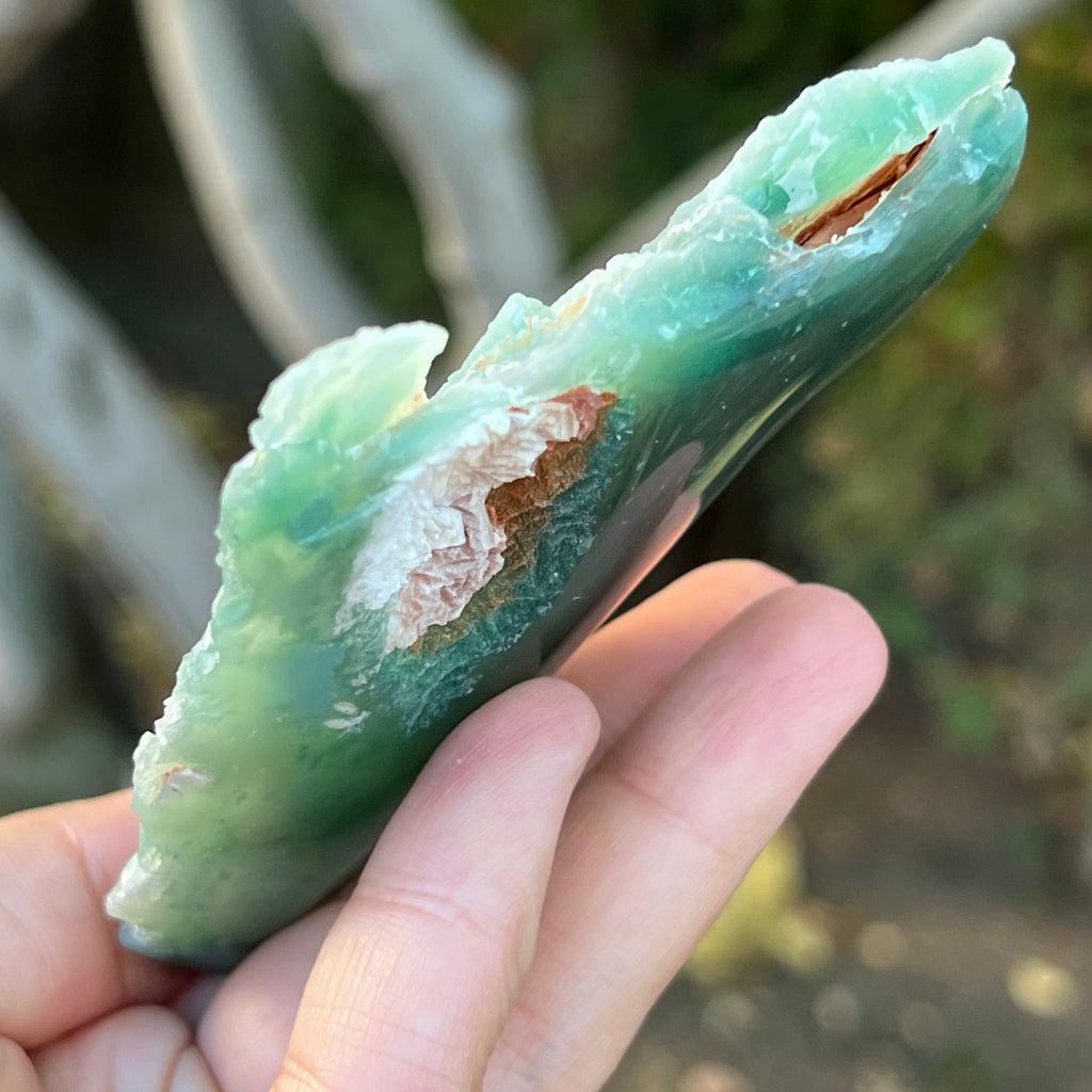 Crisopraz polisat pe o fata m29, druzy.ro, cristale 3