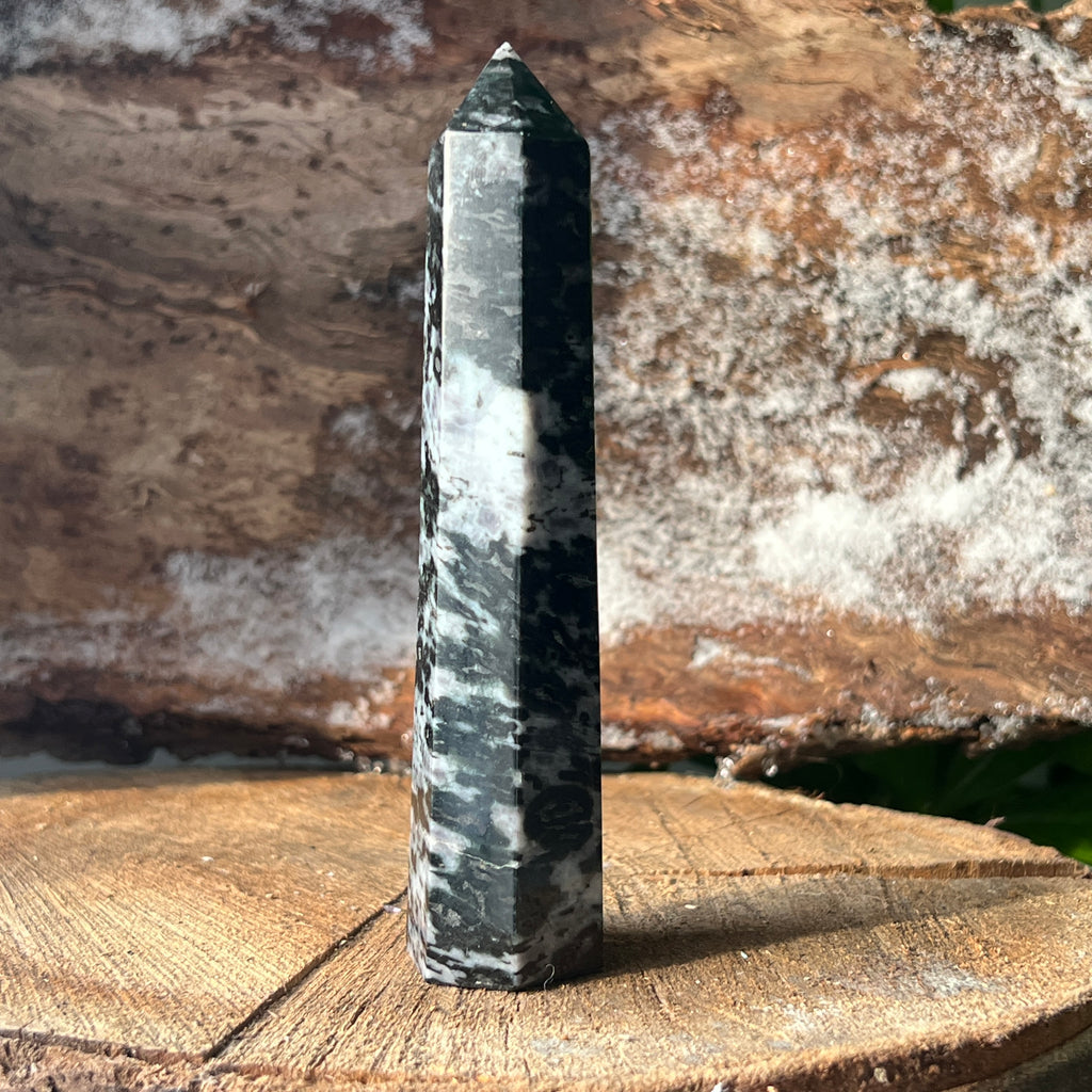 Obelisc merlinit model 4, pietre semipretioase - druzy.ro 4 