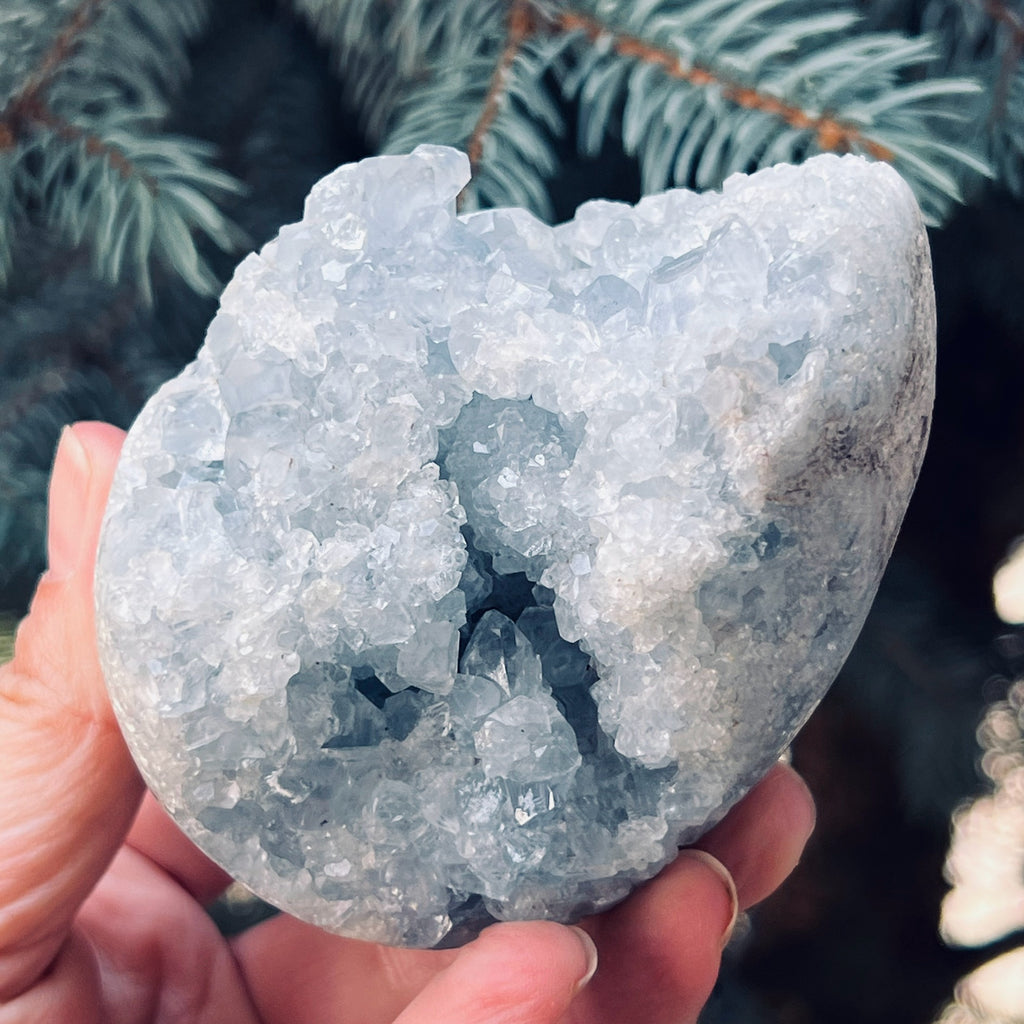 Ou geoda celestit /celestina model 71, druzy.ro, cristale 2