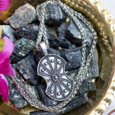 Colier Viking Scut, druzy.ro 2